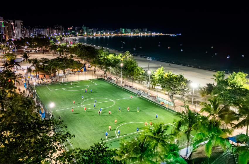 JHC entrega Areninha Pajuçara e destaca resgate de espaços de esporte e lazer em Maceió