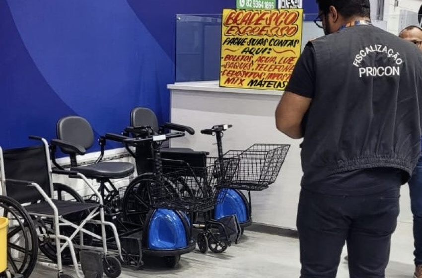 Procon Maceió realiza fiscalização de acessibilidade em supermercados da capital
