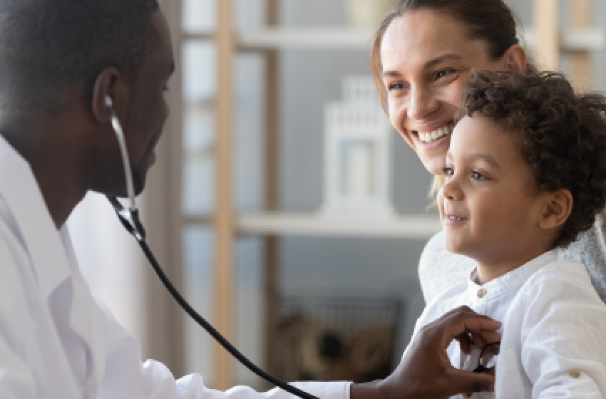 Saúde inscreve médicos e enfermeiros para treinamento em puericultura
