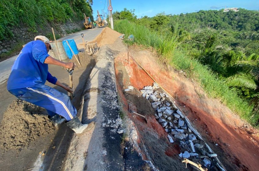 Prefeitura intensifica obras para liberar ladeira de acesso a Fernão Velho