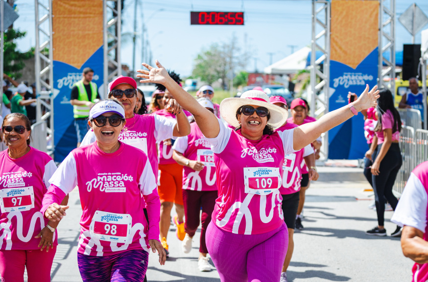 Mulheres que venceram câncer de mama abriram 2ª etapa de corrida de rua