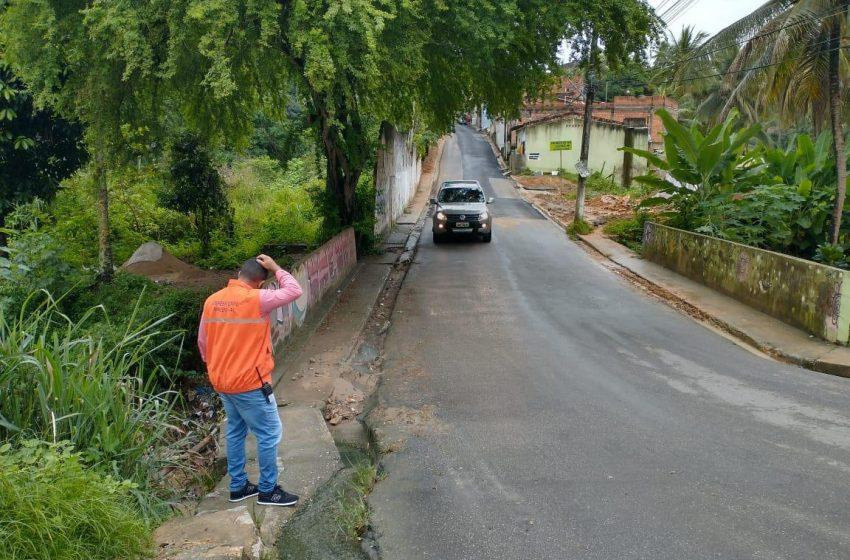 Prefeitura vistoria obras de contenção na Ladeira da Moenda