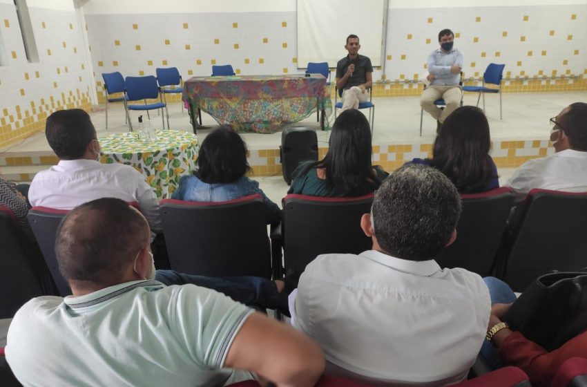 Secretário de Assistência Social se reúne com Conselheiros Tutelares da capital