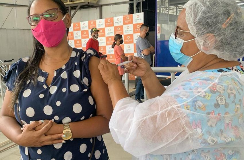 Maceió já aplicou mais de 1,6 milhão de dose de vacinas contra a Covid-19